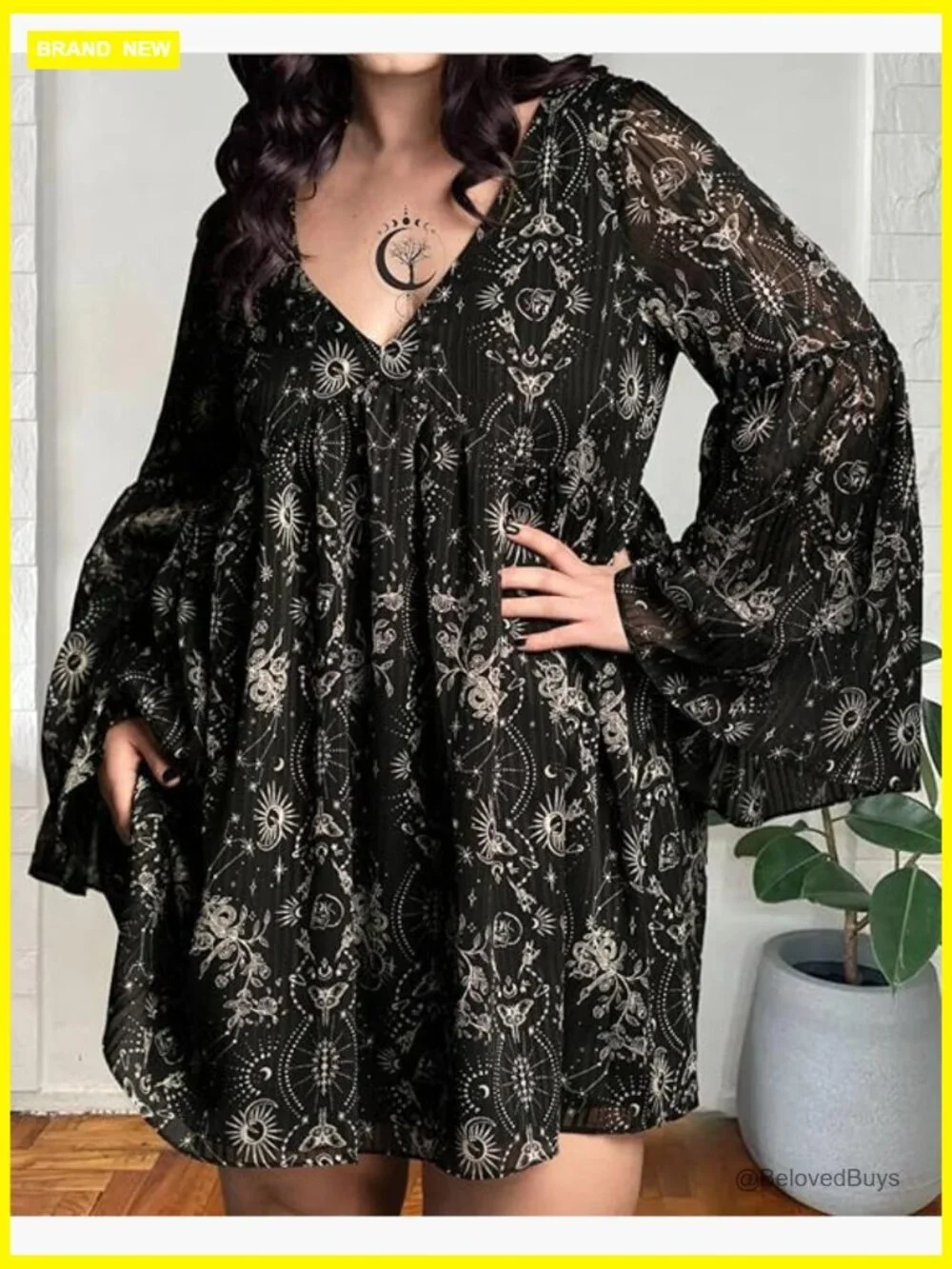 Plus Size Gothic Celestial Print V-Neck Puff Sleeve Mini Dress